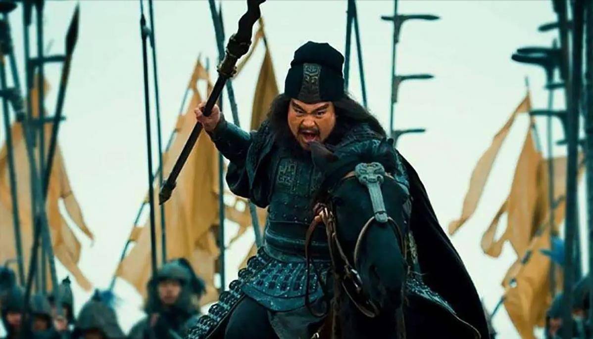 整个三国中,能吊打许褚的大将有谁?