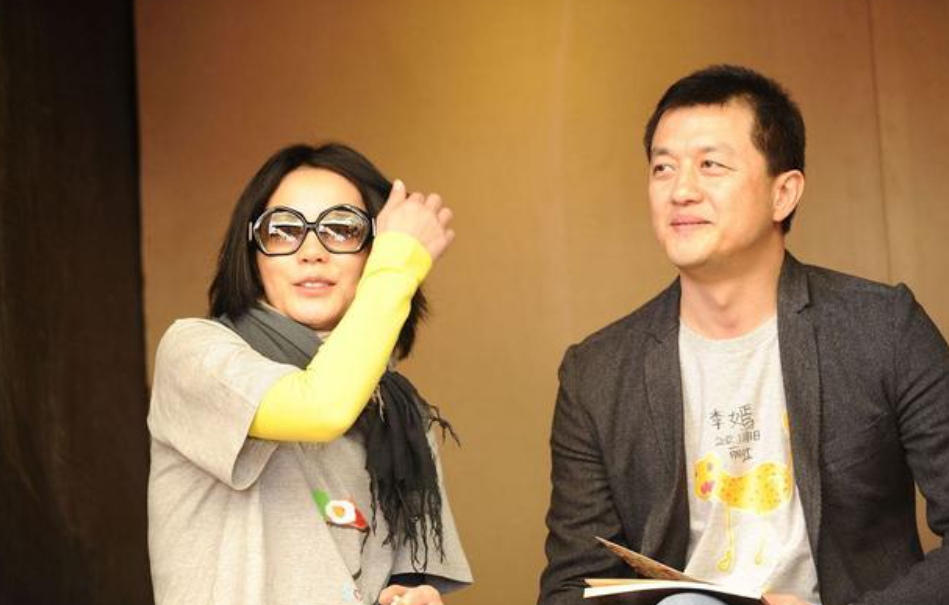 称还不起钱吃一周外卖,李湘前夫打赏引热议_王菲_商界_故而