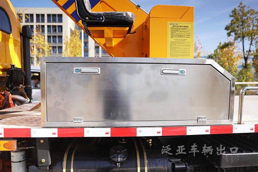 四驱22米高空作业车随车起重运输车4x2路灯维修高空作业车_搜狐汽车