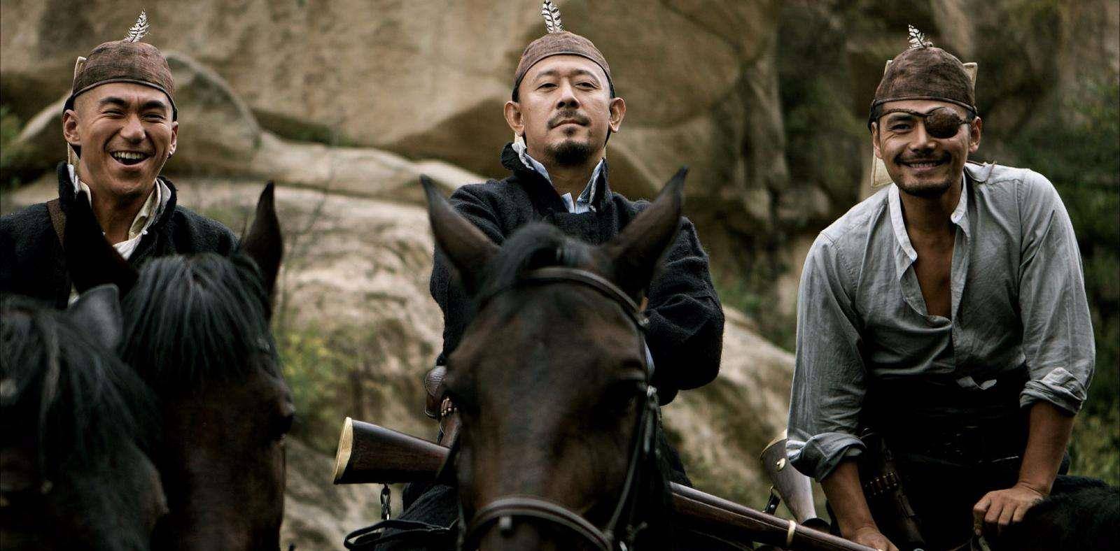 原创王绍义伪装弹棉花农民盗墓被敌工部堵个正着这次要发财了