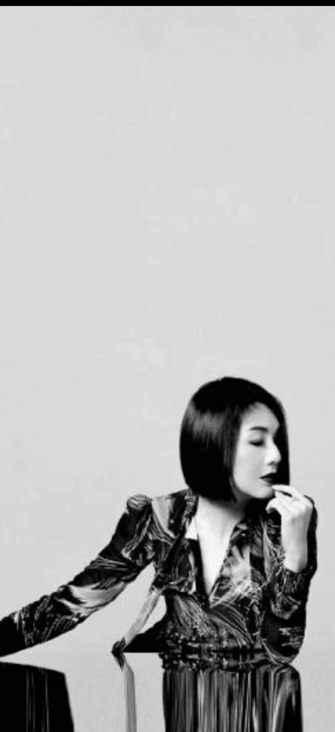 水瓶座的女人杨千嬅:可惜我是水瓶座与狮子座的"合不来"_黄伟文