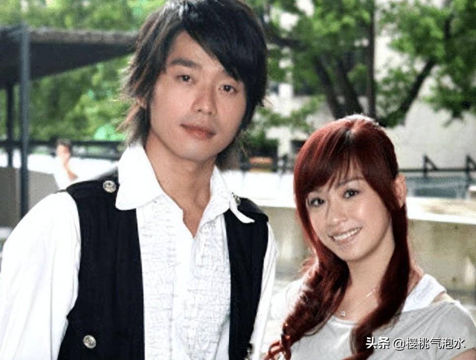 rita!阿哲!晓诗!—"笑一笑没什么大不了的乌龟妹".