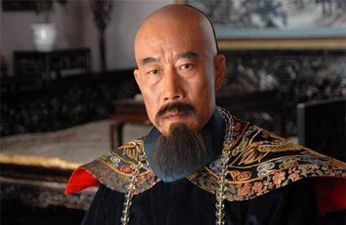 原创清末首富看上妙龄女子花七千两买下做妾次日又拿两万让其改嫁