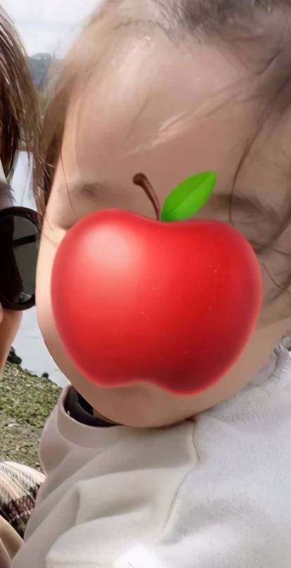 谢霆锋2岁外甥女sara正脸曝光!