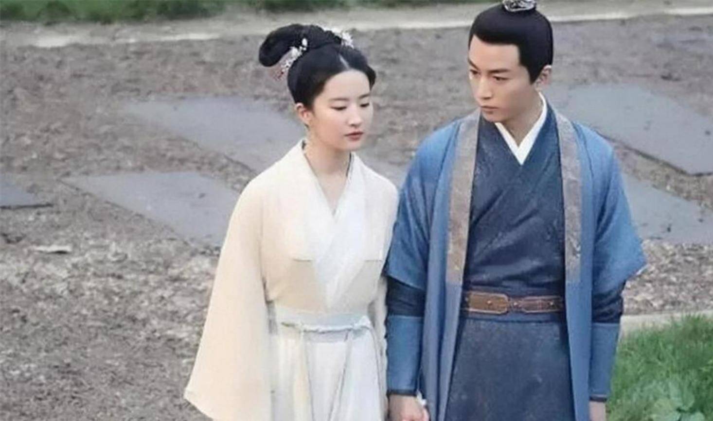 骑马戏公主抱甜蜜互动的幕后,心酸又好笑的拍摄花絮,剧组欢乐多_理想