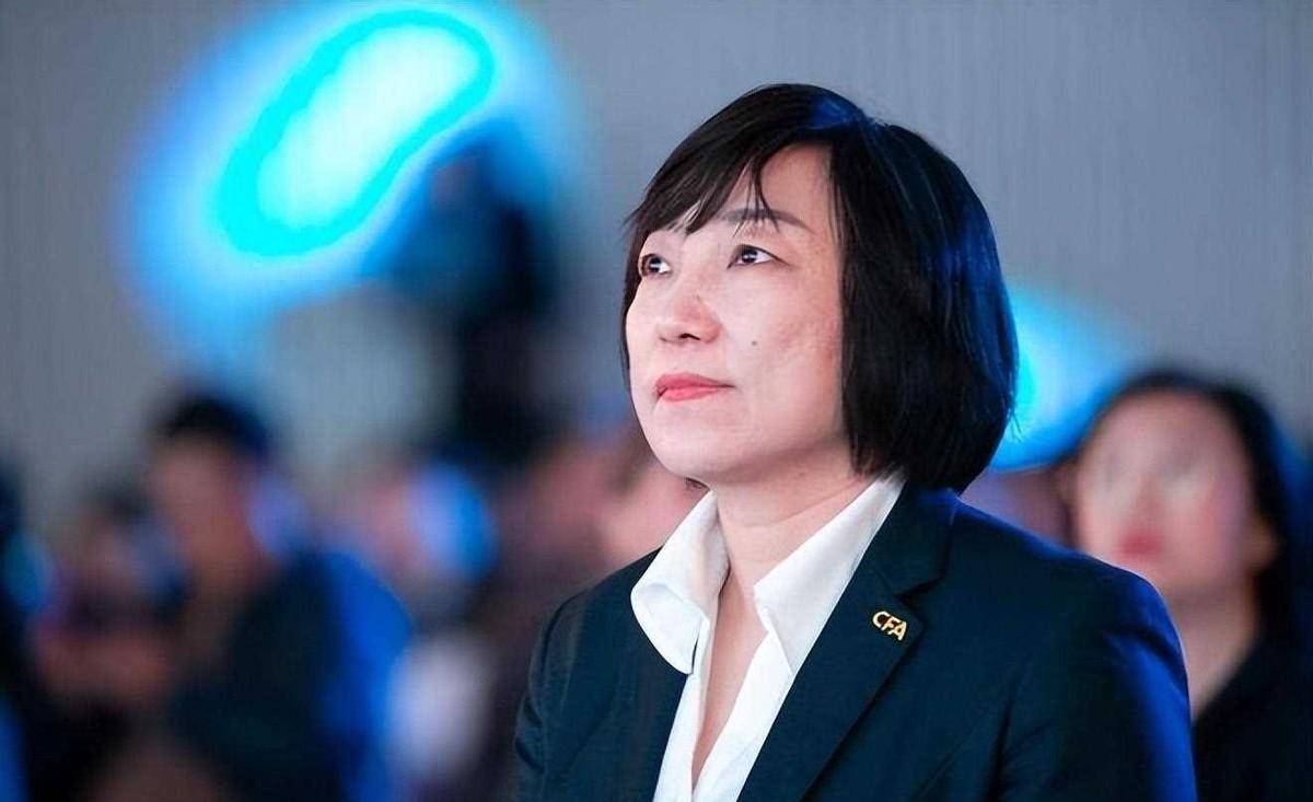 原创新华社点名足协官宣重大决定女足新帅4月上岗王霜期待