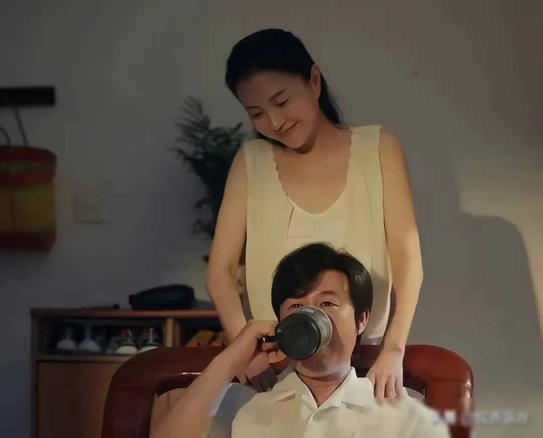 《猎冰》里包贝尔的老婆包文婧这个选角不错,单纯一个花瓶,饰演_角色