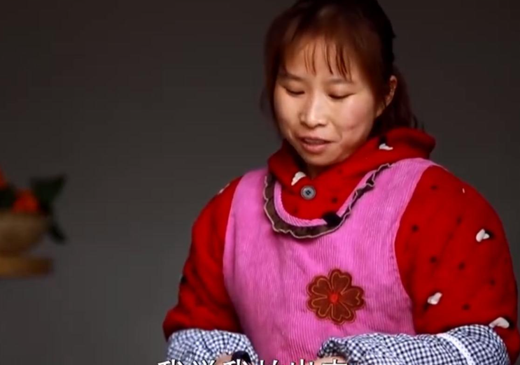 原创从农村主妇到千万网红被央视点赞的网红桃子姐现在怎样了