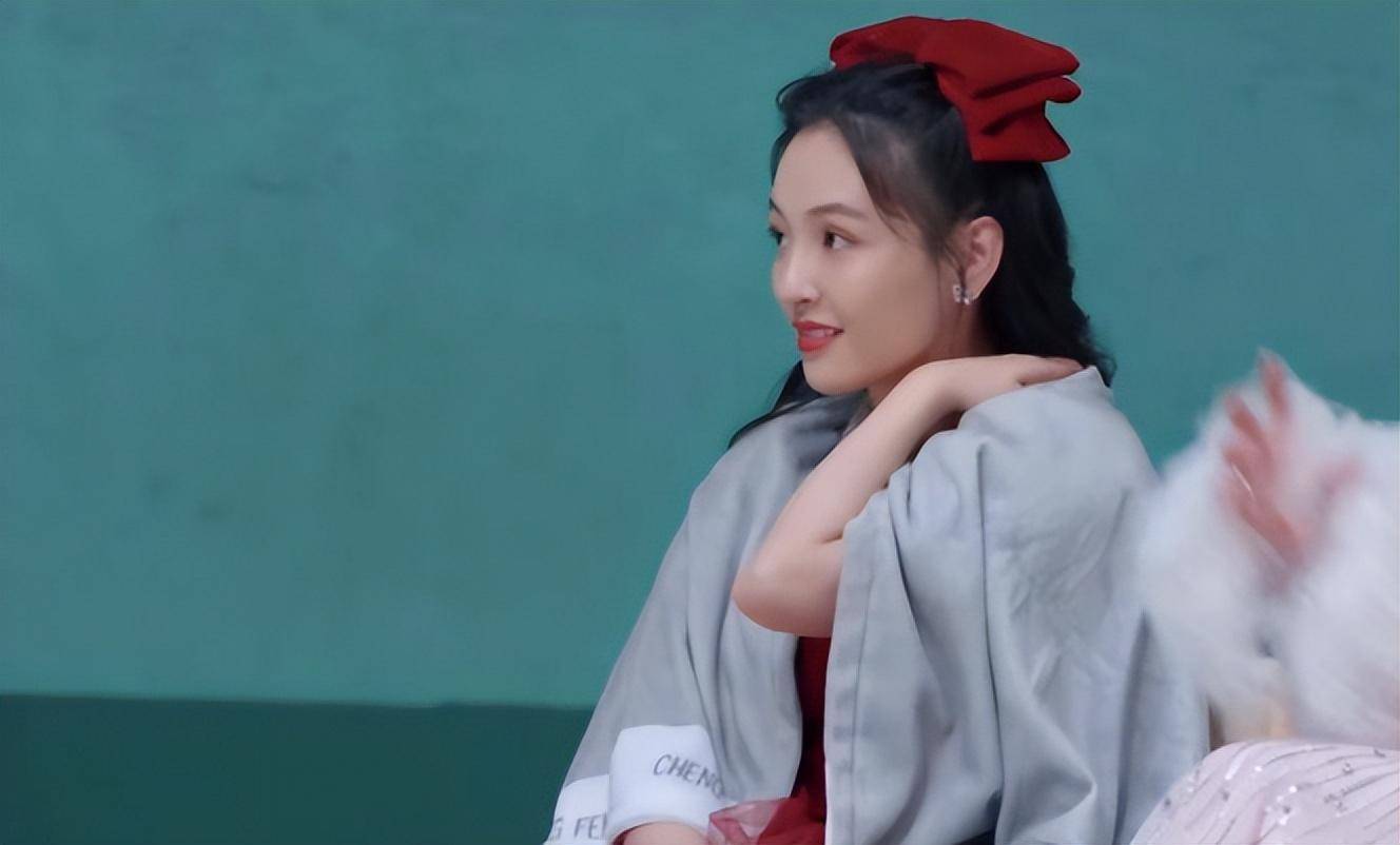 与张雨剑离婚一年后,吴倩已经脱胎换骨,两人如今差距巨大_生活_丈夫