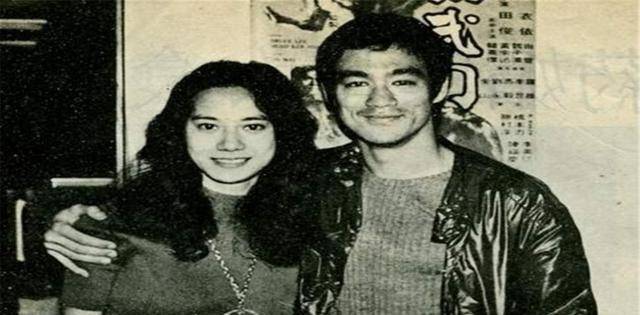 李小龙死后,琳达被"假记者"骗婚,目的:想挖掘李小龙独家新闻_埃莫瑞