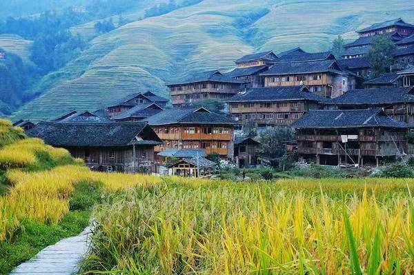 广西玩4天一个人要多少钱,去黄洛瑶寨旅游四日游费用