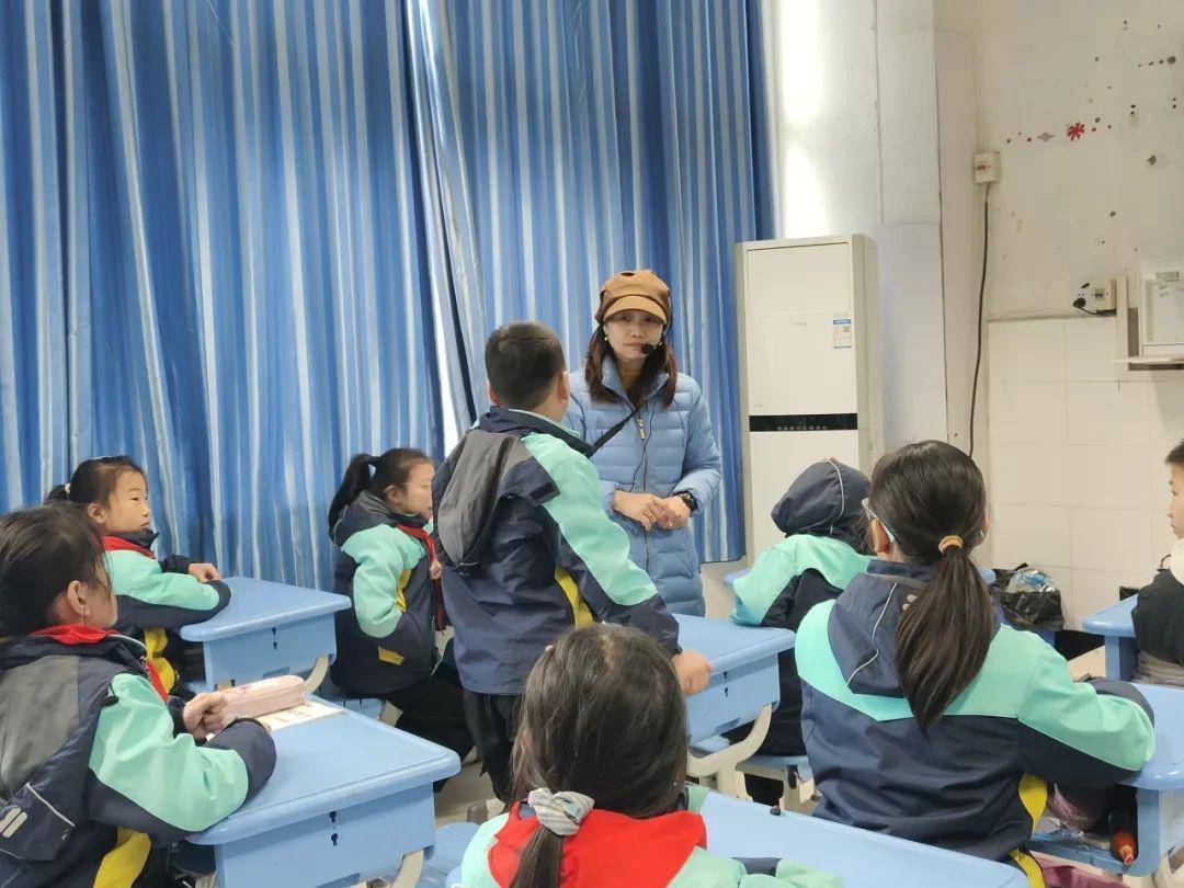 悦美园 | 心理健康辅导·我是独一无二的——西彭园区实验小学_自信心