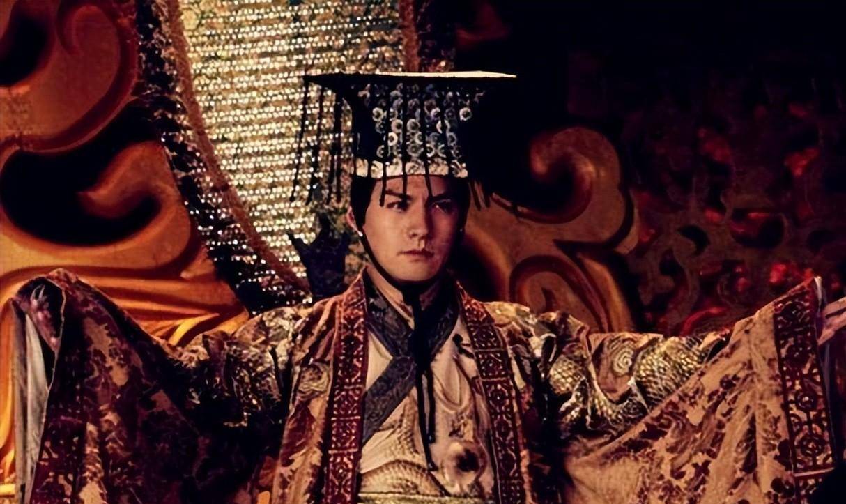 当了48年皇帝,近40年不碰女人,一直活到86岁,结果