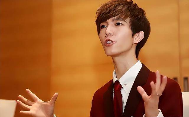 圈里人看白敬亭沈腾马丽于和伟隆妮郭敬明感情动向