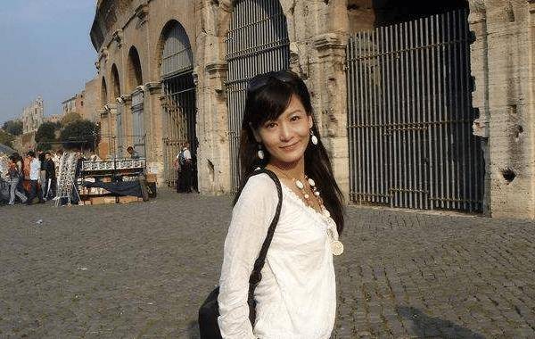 多年饰演不少作品,没有任何名气,结婚后退出大屏幕_明星_时候_邱琦雯