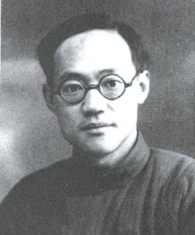 原创晚年巴金在医院照顾癌症妻子只因回家片刻错过和妻子最后一面