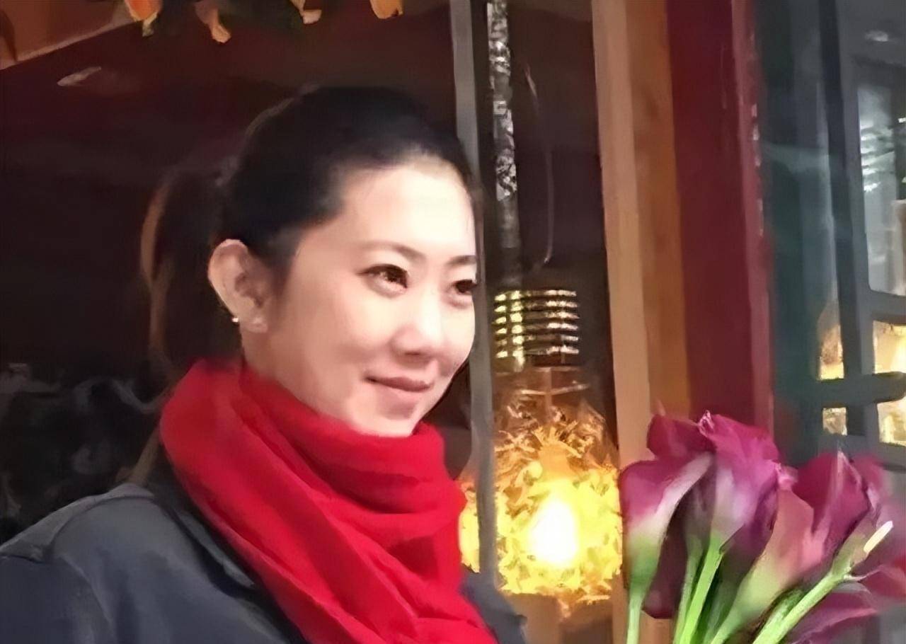 原创前女排最美队长近况曾是刘翔绯闻女友离婚多年34岁仍单身