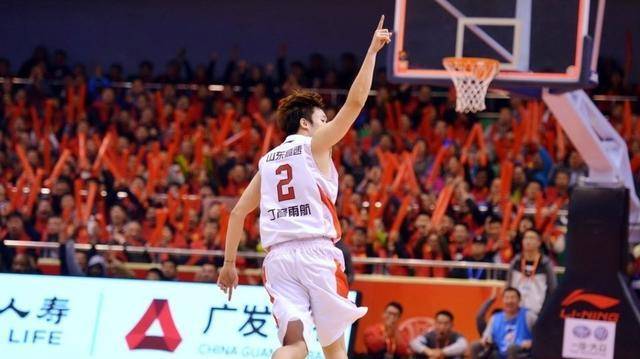 原创30岁前国手丁彦雨航告别cba娱乐打球陪富豪曾望nba巅峰