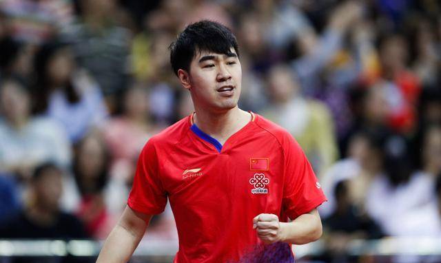 国乒全国冠军2:3惜败日本小将,国乒世界冠军3:0同胞_郝帅_比赛_程靖淇