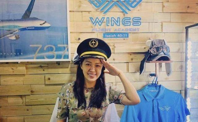 tvb绿叶打散工助哥哥圆梦,初入行不被父亲认可,认为其不适合_李漫芬