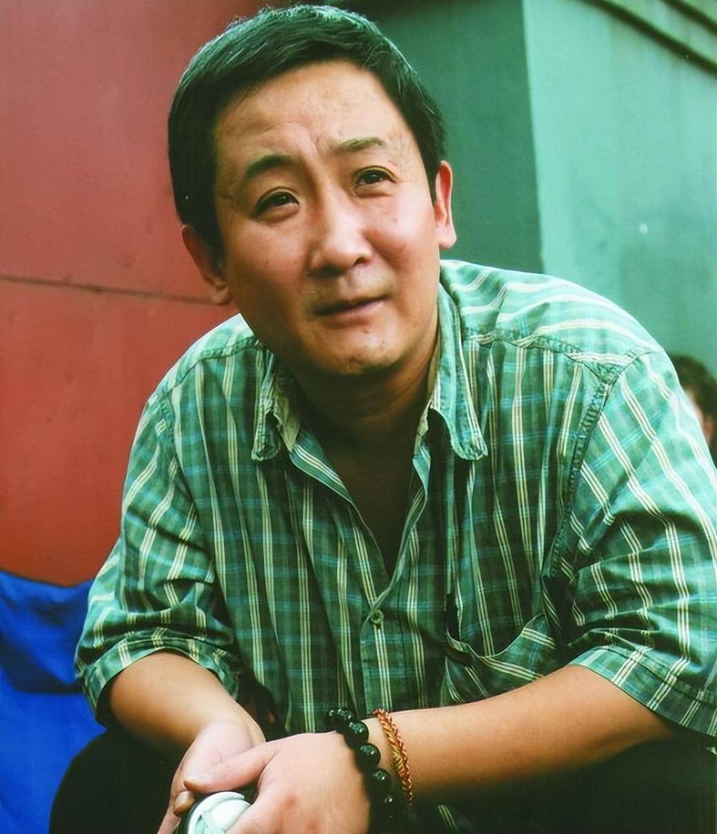 知名演员梁天:亲生女儿不认他,二婚女子孙凤英帮他再续父女情