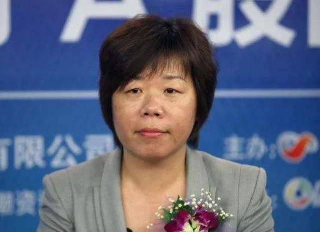 原创王来春从富士康打工妹到百亿富婆赚1800亿后大方给哥900亿