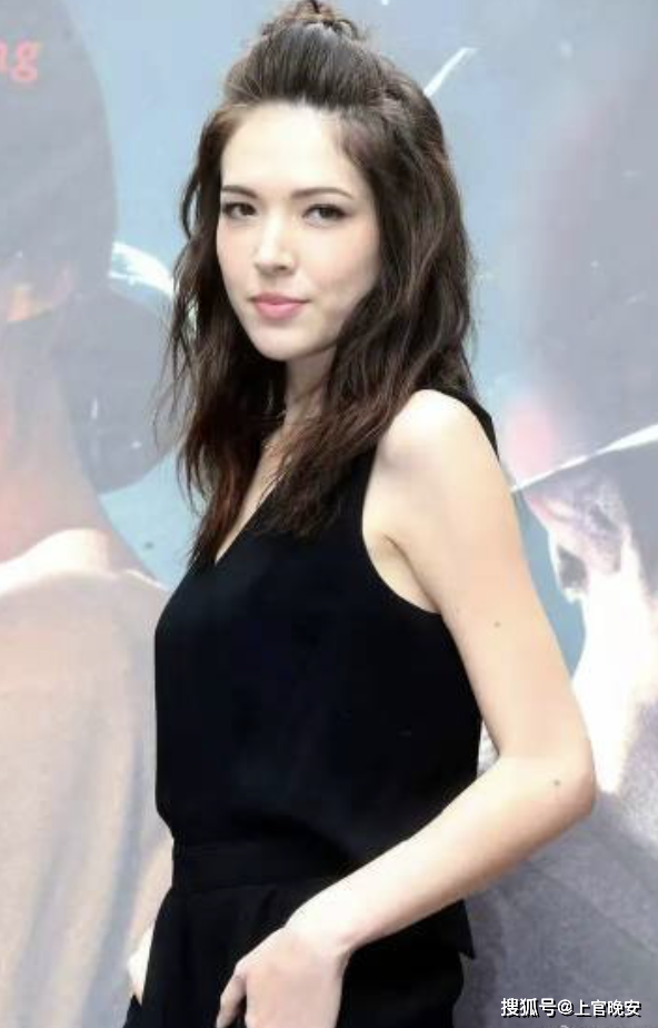 约前女友,但是约完就提上裤子翻脸不认人,并且爆料阮经天的特殊癖好