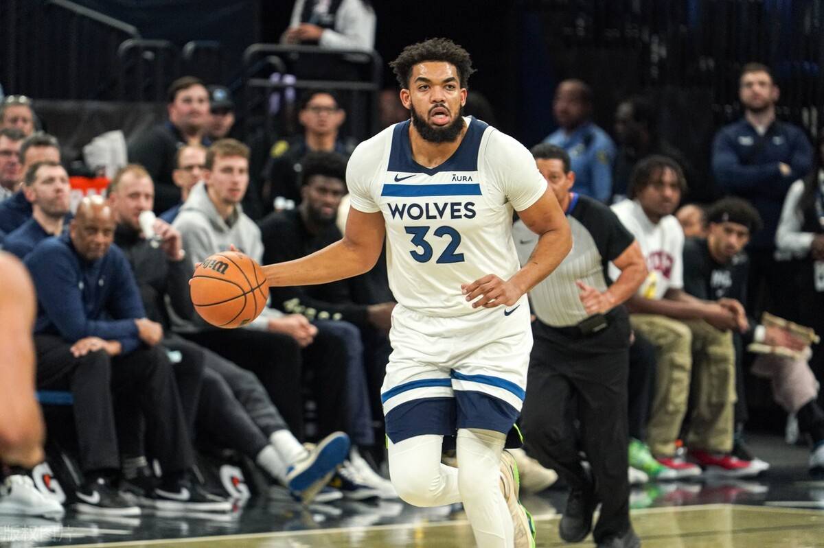 原创本赛季nba三分球命中率最高的前五位中锋名单
