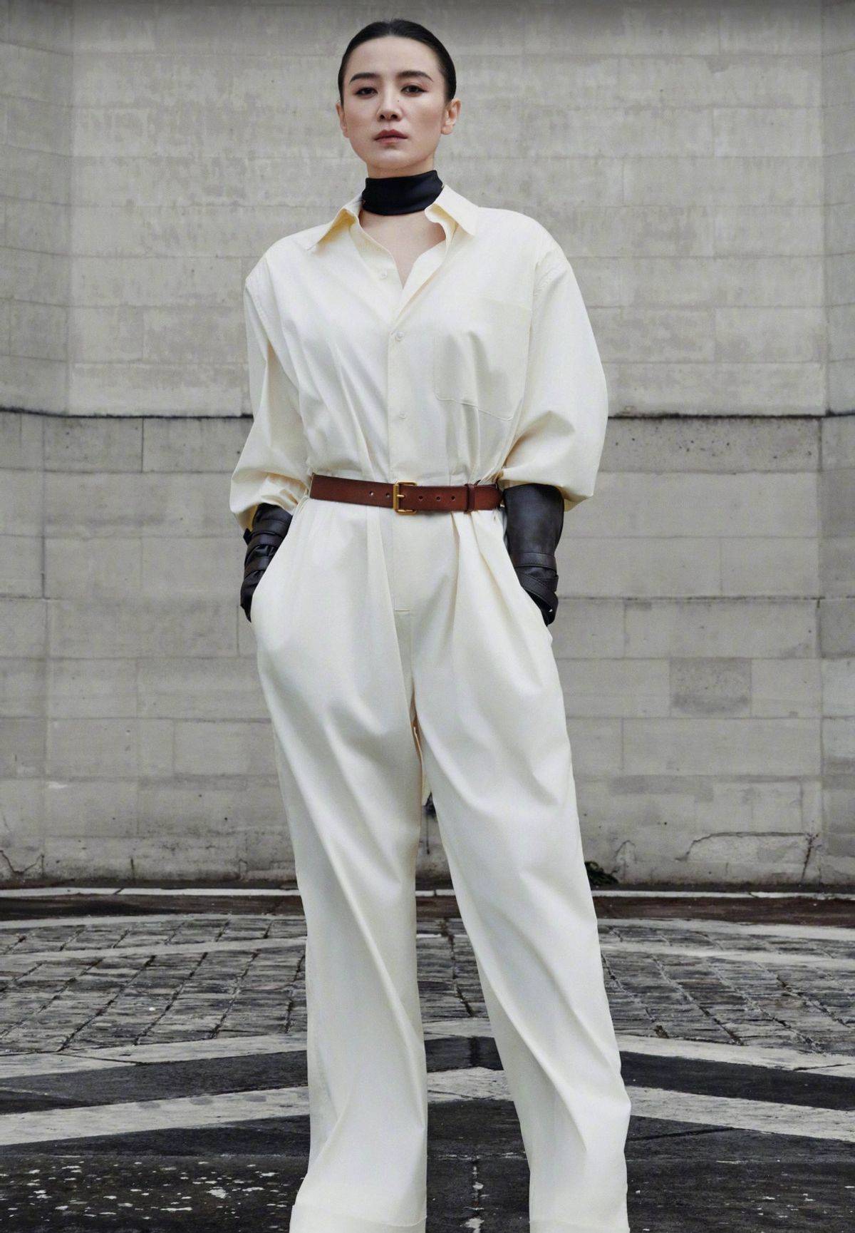 收手吧lisa,没完没了的秀身材,臀再肥,胯再宽观众也会腻