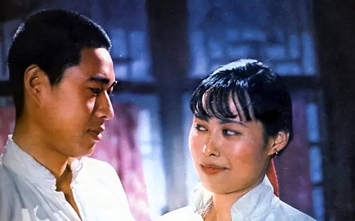 《骆驼祥子》《宣武门》相差42年,75岁的她没认出,68岁的他帅气_斯琴