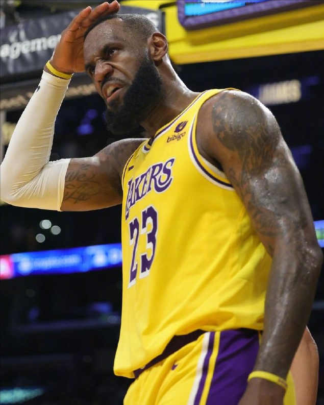 詹姆斯常规赛出场升至历史第6 湖人主场不敌国王_福克斯_1_nba