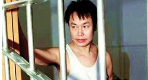 原创1996年张子强在8位富豪绑架名单上果断划掉一人划掉了谁