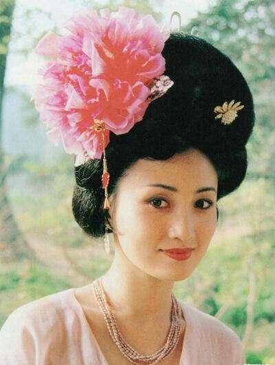 原创女人缘王志文在男演员圈有两个天花板一个是演技天花板