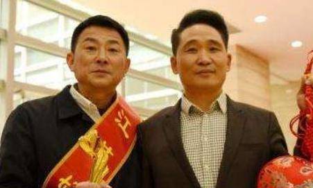 原创1986年他获千元资助2012年投资千万开酒庄请恩人管理