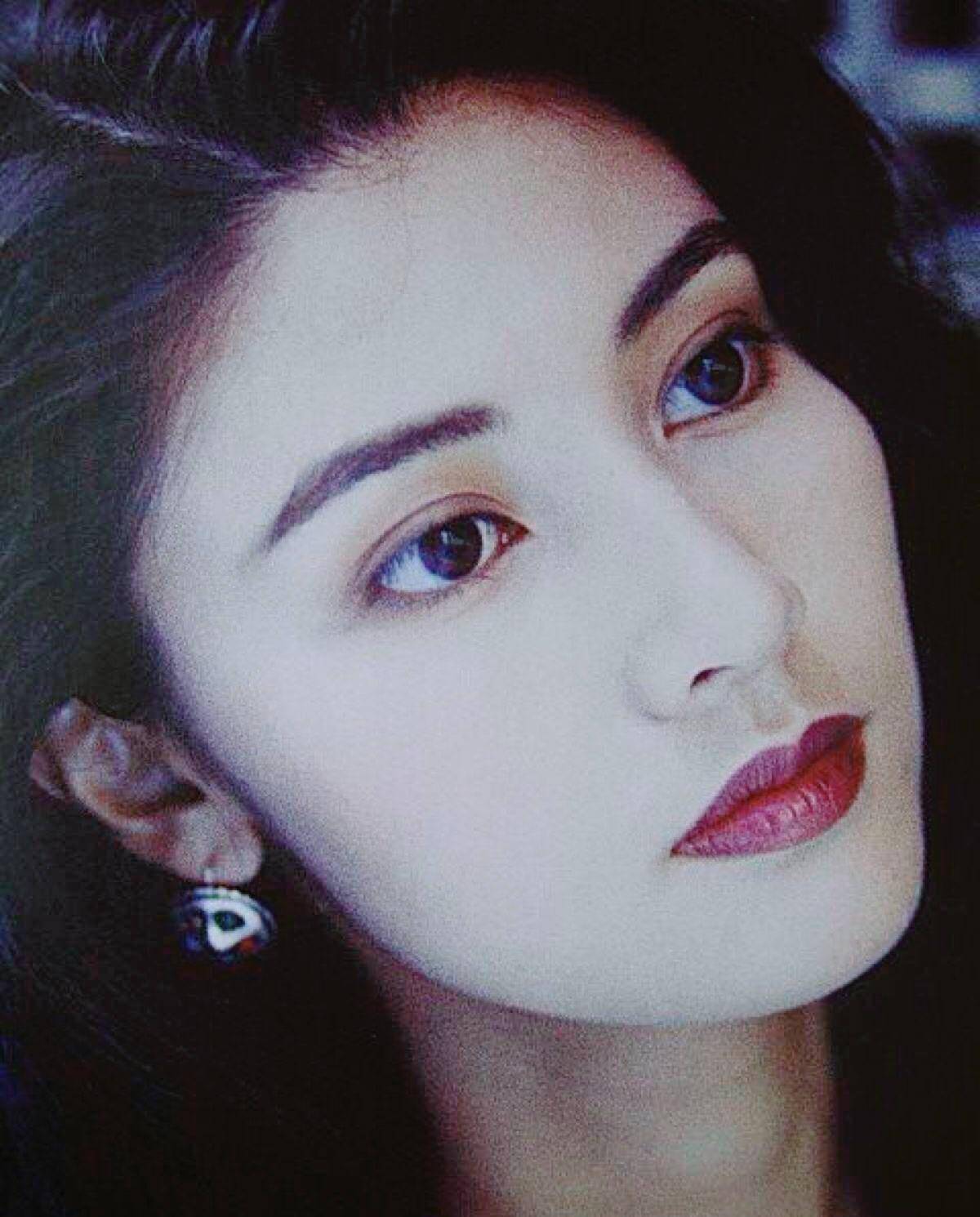 原创被称为小三专业户选美皇后李嘉欣挑衅原配是什么给了她勇气