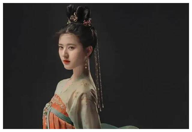 内娱女演员古装仪态排行榜杨幂第二第一无悬念