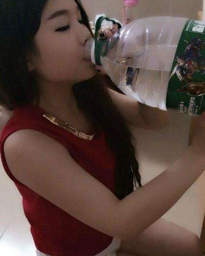 搞笑段子搞笑图片:美女,今天想怎么做啊?_同学_私房钱_老婆