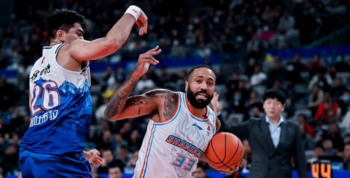 原创险些爆冷新疆主场力克山东威金顿末节救主克里克表现一般