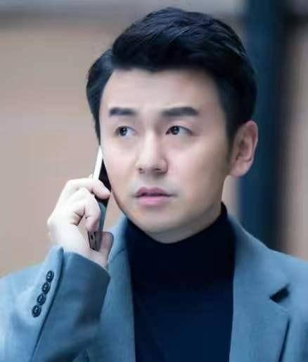 原创雷佳音14岁辍学从小混混到一线明星我只想做一名好丈夫