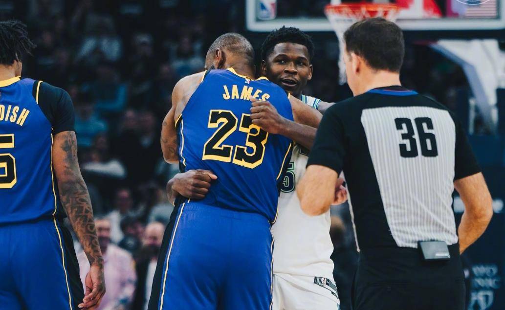 2亿先生半月板撕裂!格局被打破_唐斯_森林狼_本赛季