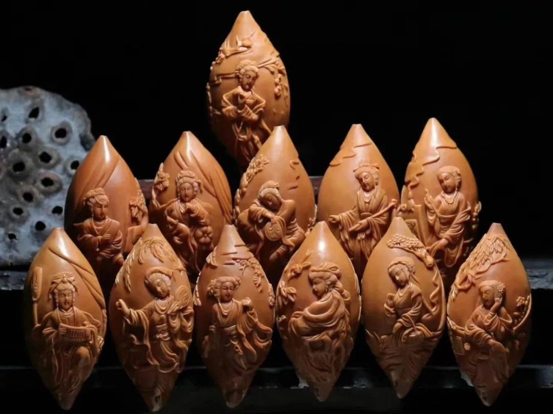核里如花绽放苏州舟山核雕以独特的魅力展现女性无限可能