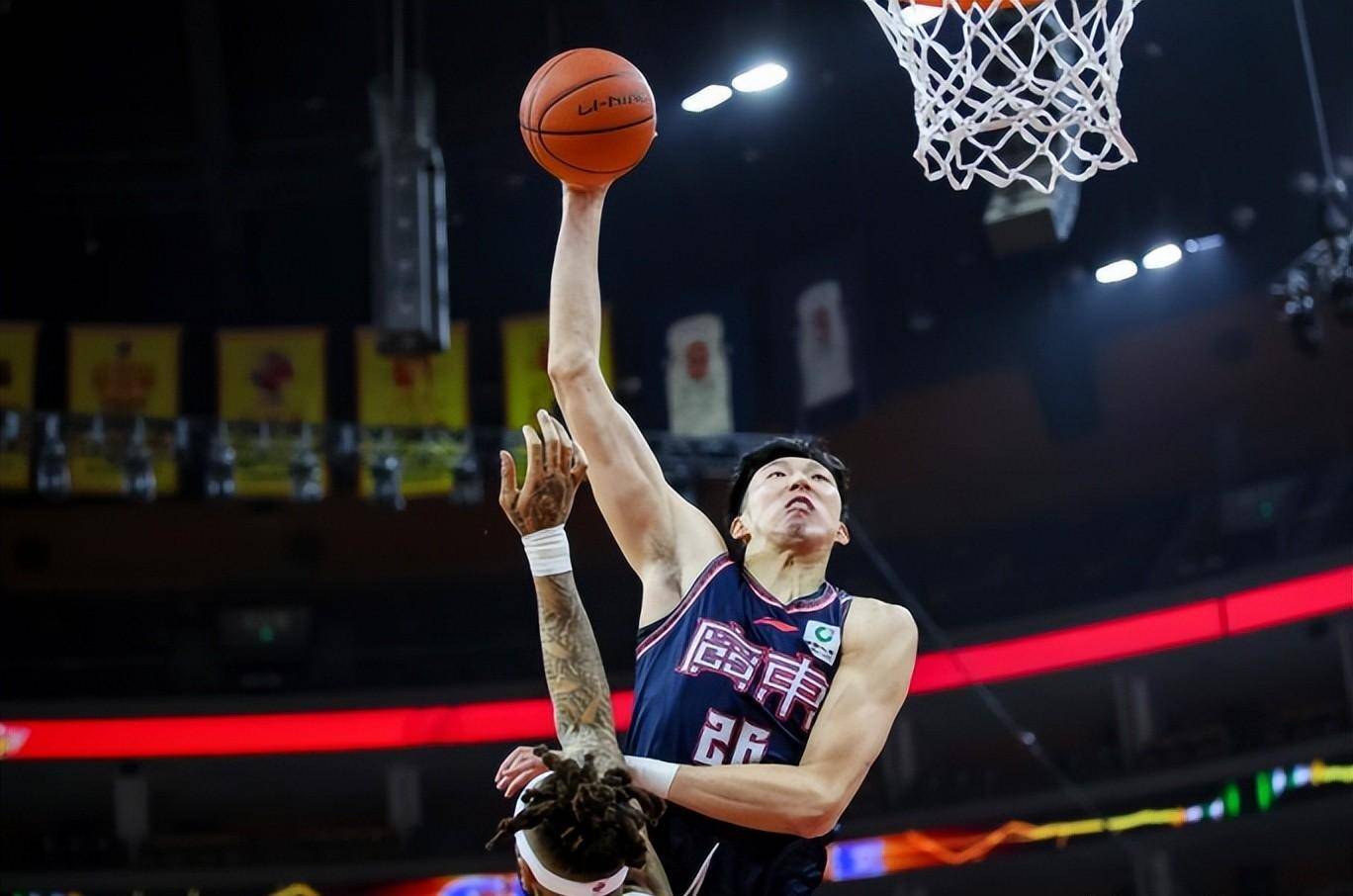 胡明轩携手周琦挑大梁,杜锋奇招奏效_比赛_助攻_威姆斯