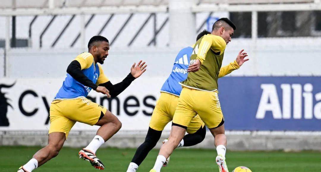 原创尤文中场又伤一个阿尔卡拉斯至少缺阵两周霍伊别尔今夏加盟