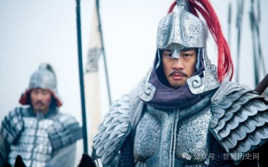 他提出一个挑战:院子外有一口重达千斤的大鼎,如果项羽能举起它,桓楚