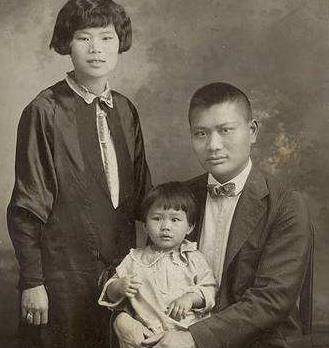 不过作为中国历史上第一个女特级飞行员,张瑞芬的行为足以被载入历史