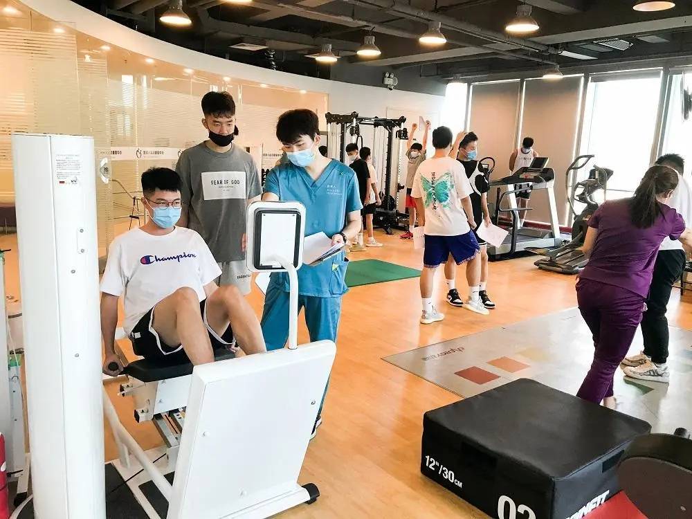 月薪过万的运动康复师,到底要做些什么?