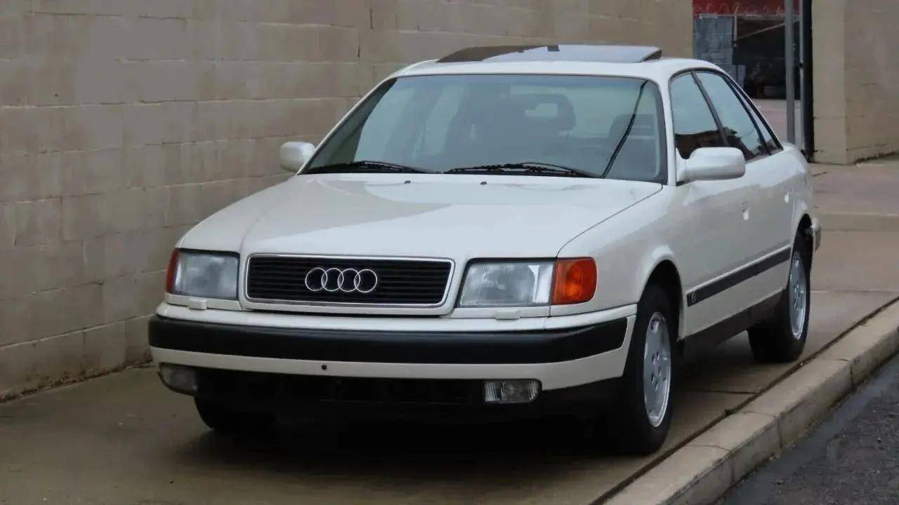 不足4万英里1993年奥迪100 cs经典车