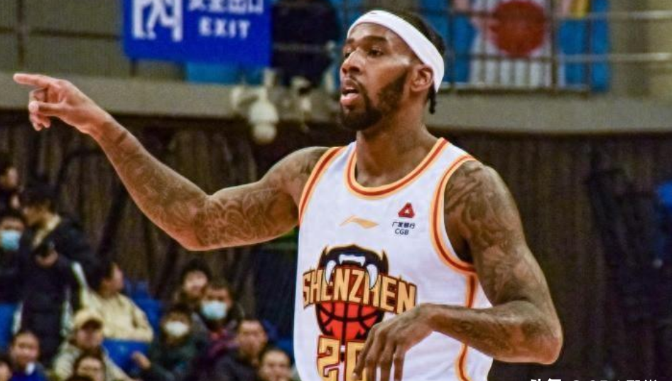 原创深圳胜天津贺希宁沈梓捷主导内外替补挖双核亚当斯成毒瘤