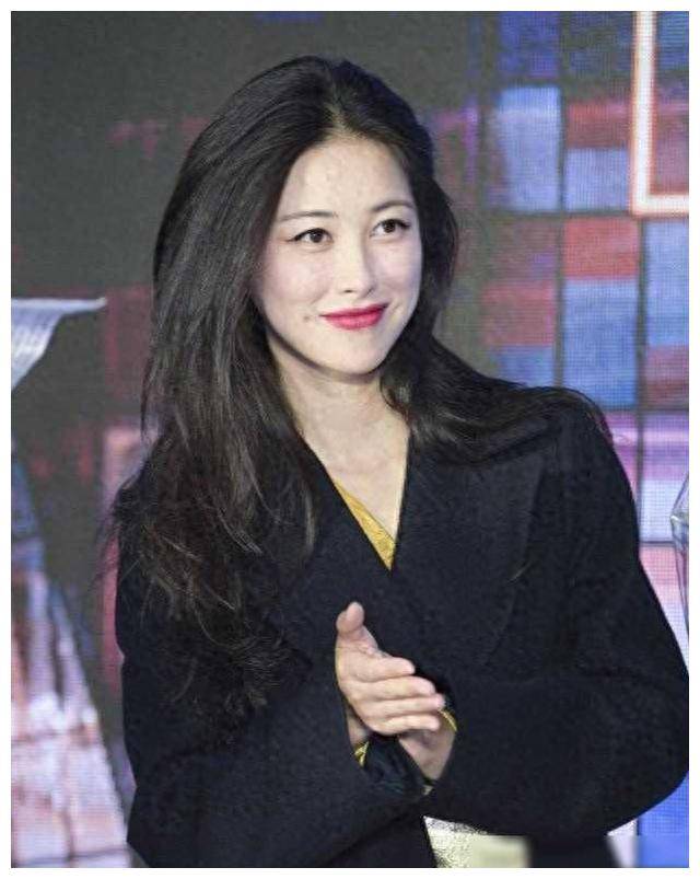 原创京圈长公主朱珠家如艺术馆中戏第一美生活