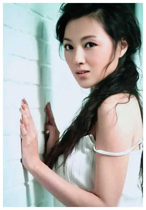 从春晚主播到入院金玉婷的遭遇解读郭德纲预言